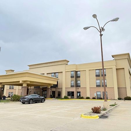 Surestay By Best Western Forsyth Decatur Bagian luar foto