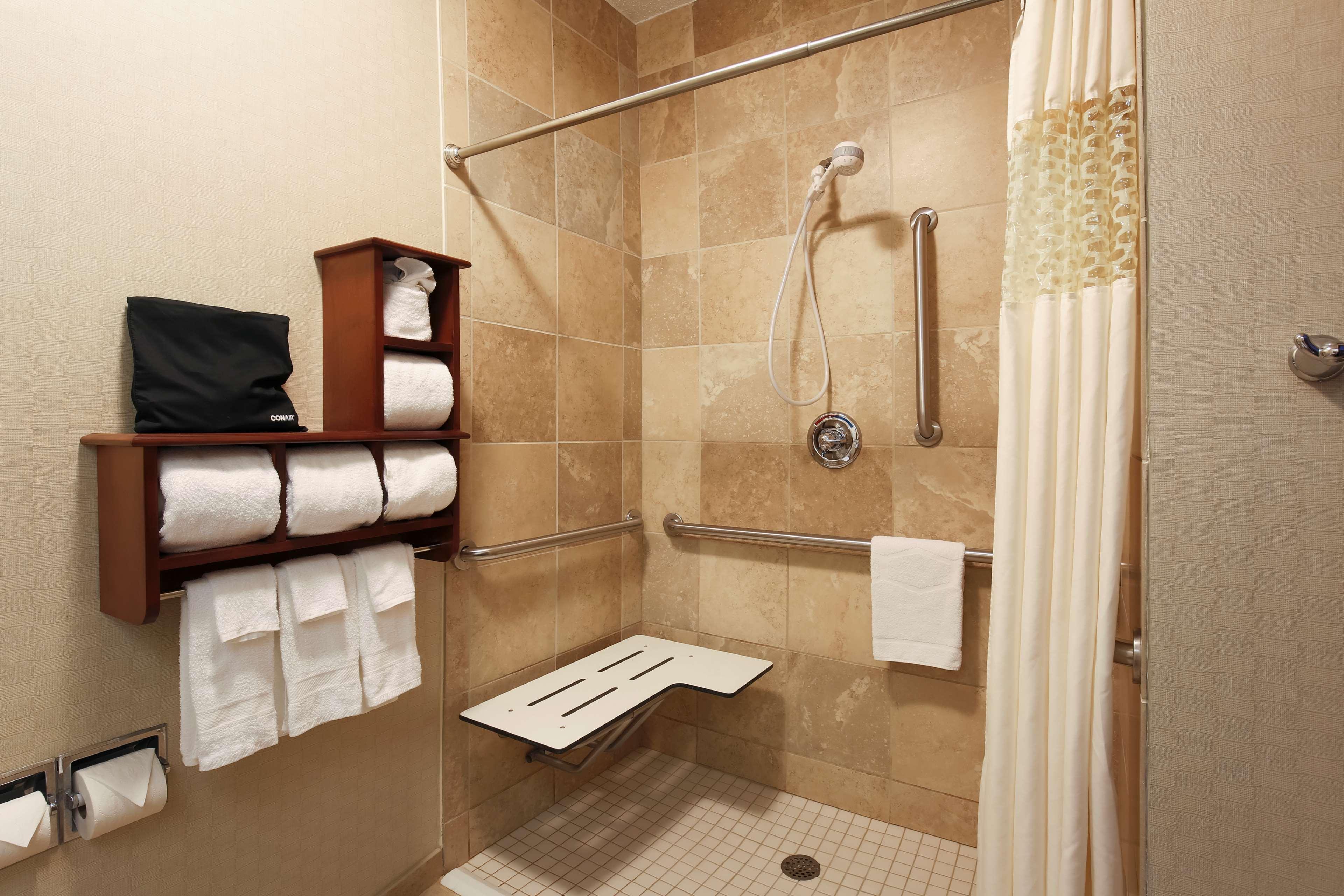 Surestay By Best Western Forsyth Decatur Bagian luar foto