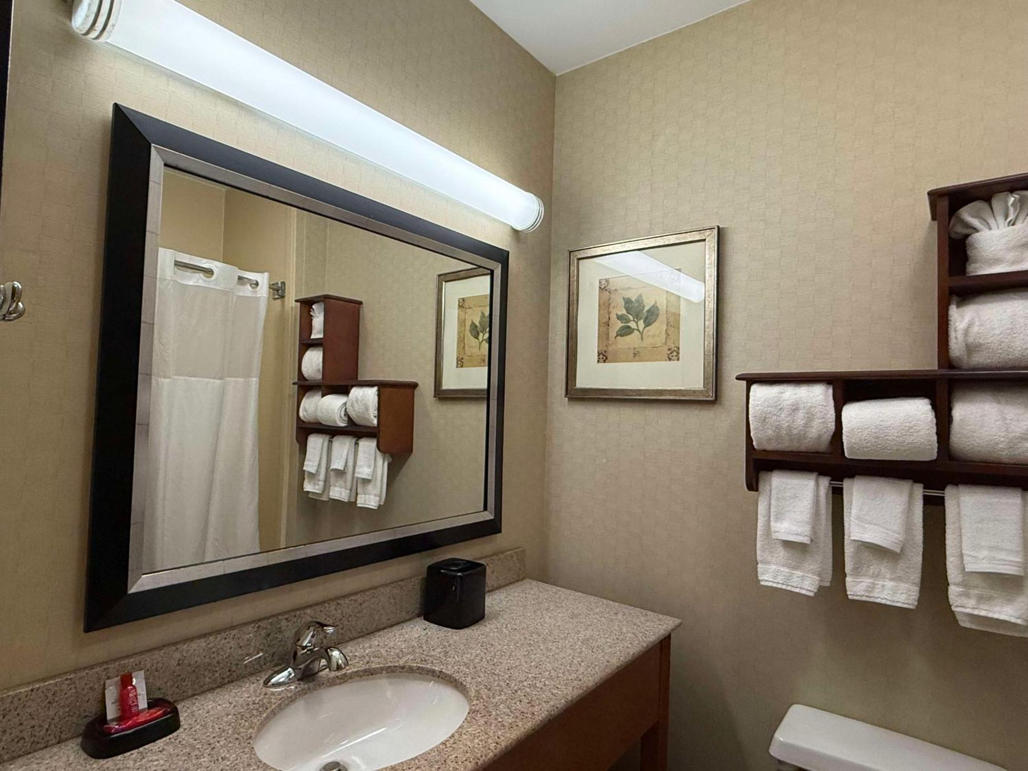 Surestay By Best Western Forsyth Decatur Bagian luar foto