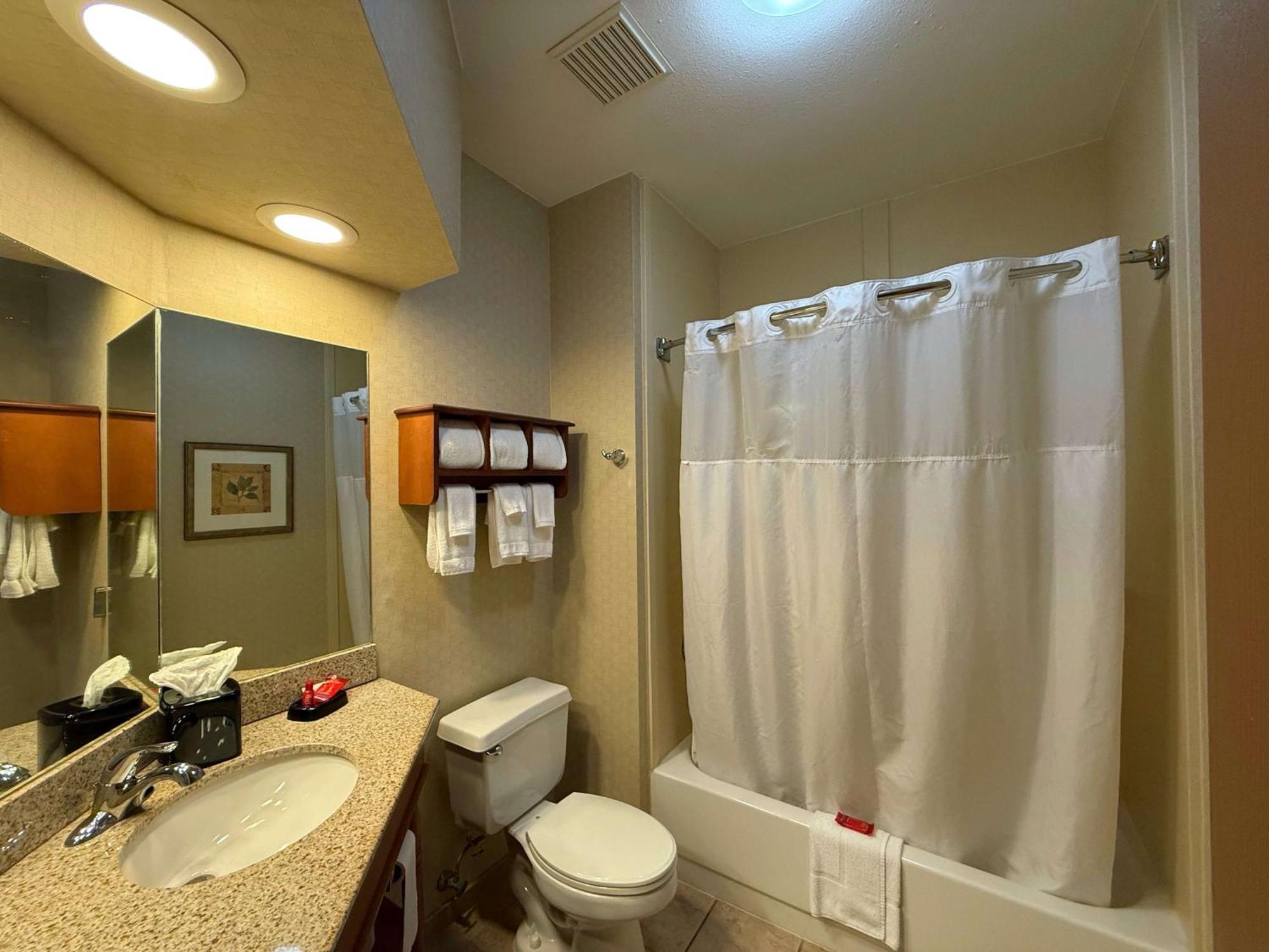 Surestay By Best Western Forsyth Decatur Bagian luar foto